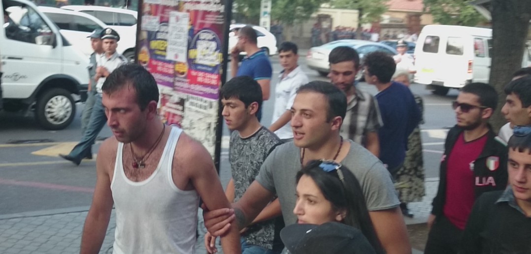 After #ElectricYerevan, Attempt to Revive Protests (VIDEO) Vaghinak_Shushanyan_Yerevan_Protests-The_Armenite